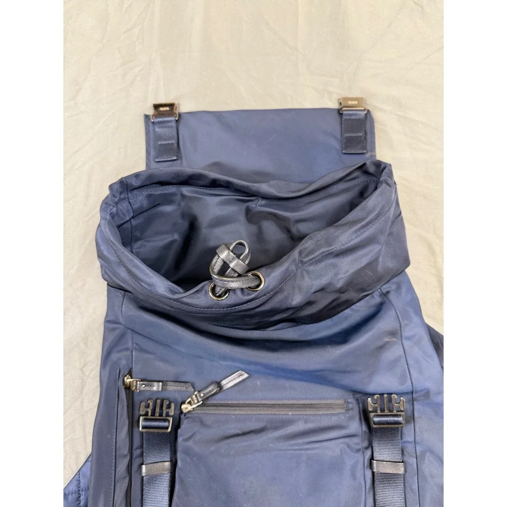 Tumi Voyageur Navy Blue Nylon Backpack Silver Hardware Travel Laptop Bag 16x12x5